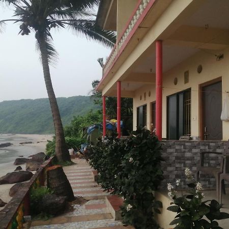 أرامبول Shree Sai Cottage Sea View المظهر الخارجي الصورة