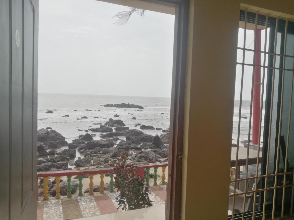 أرامبول Shree Sai Cottage Sea View المظهر الخارجي الصورة