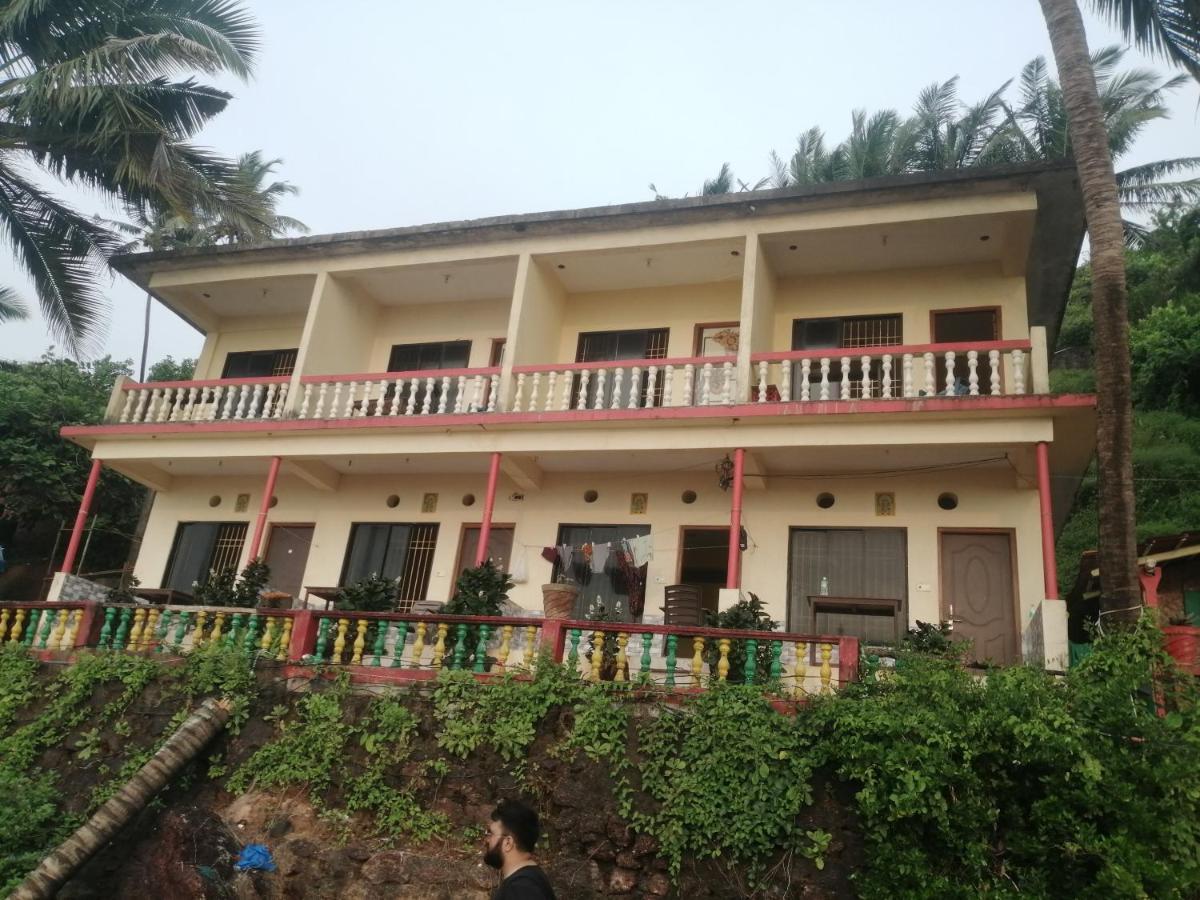 أرامبول Shree Sai Cottage Sea View المظهر الخارجي الصورة