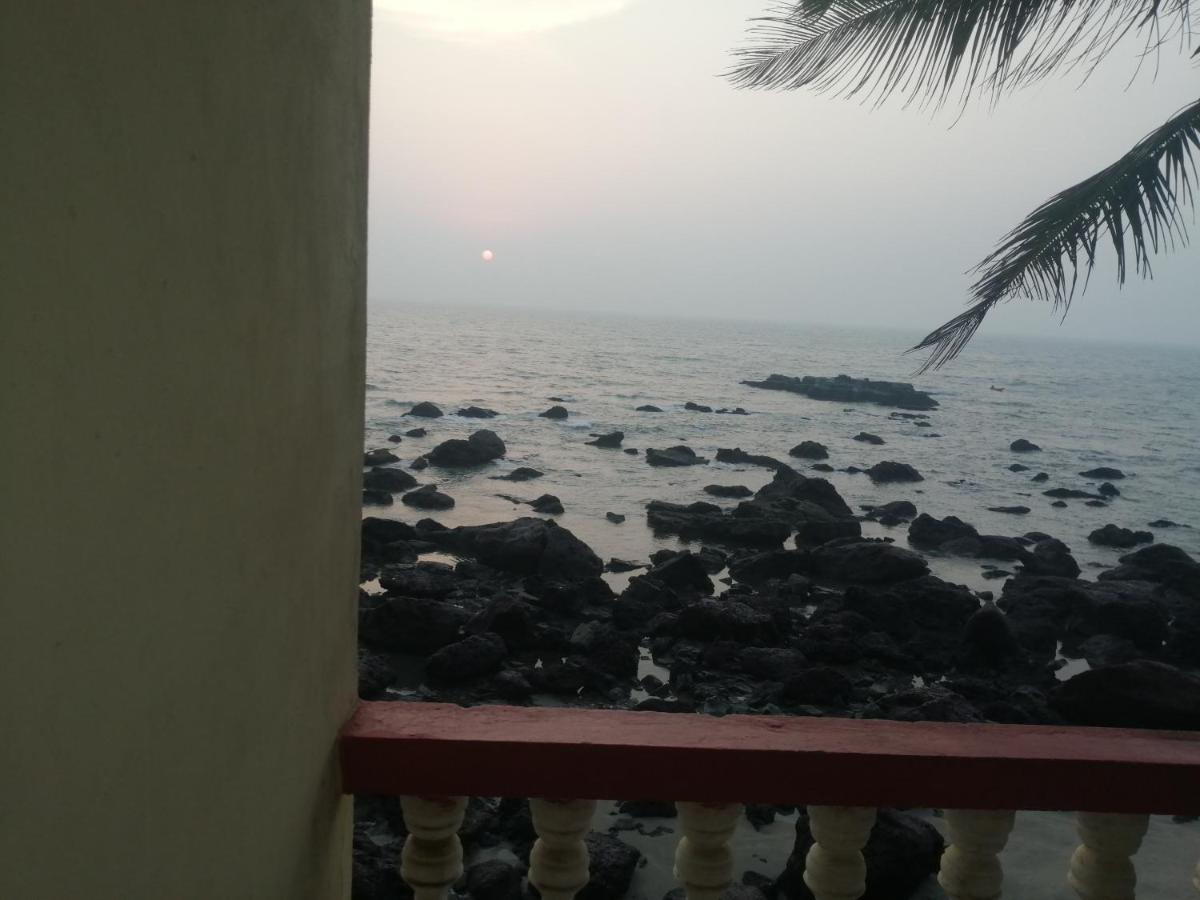 أرامبول Shree Sai Cottage Sea View المظهر الخارجي الصورة
