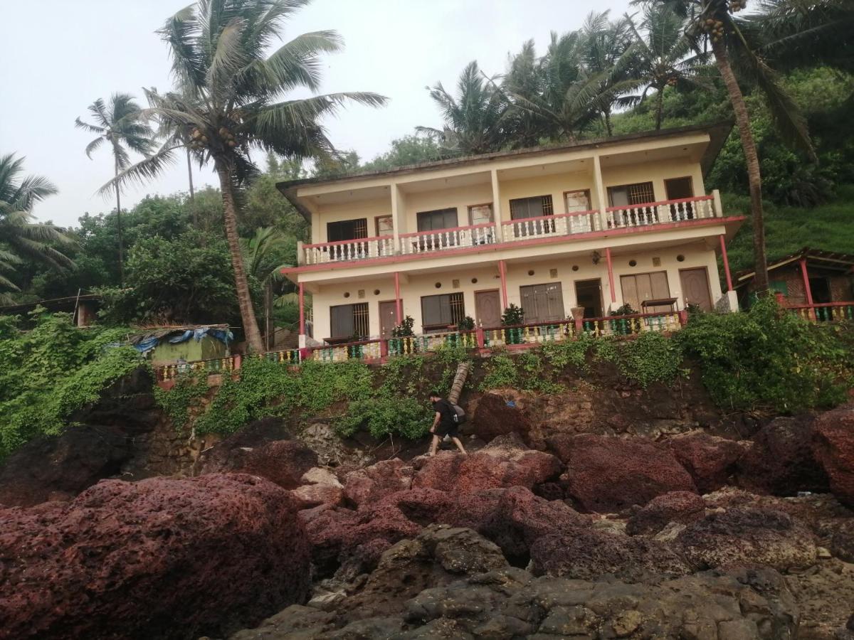 أرامبول Shree Sai Cottage Sea View المظهر الخارجي الصورة